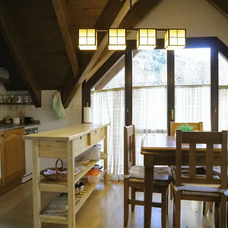 Apartment Berde - Duplex Sesue, Valle De Benasque